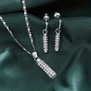 COPY - 14k plated Sparkling Creative Cylindrical Rod Earrings & Necklace Jewelr…